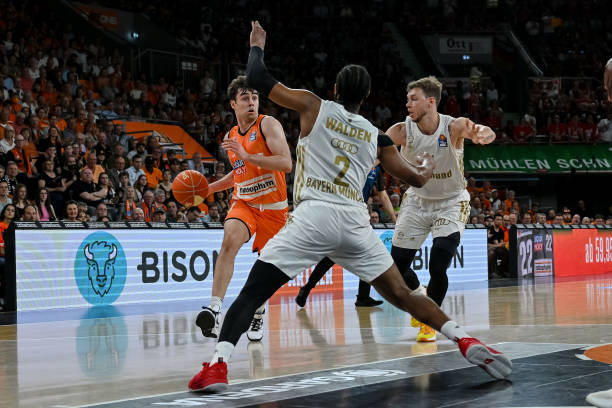 数据揭示隐 数据揭示隐