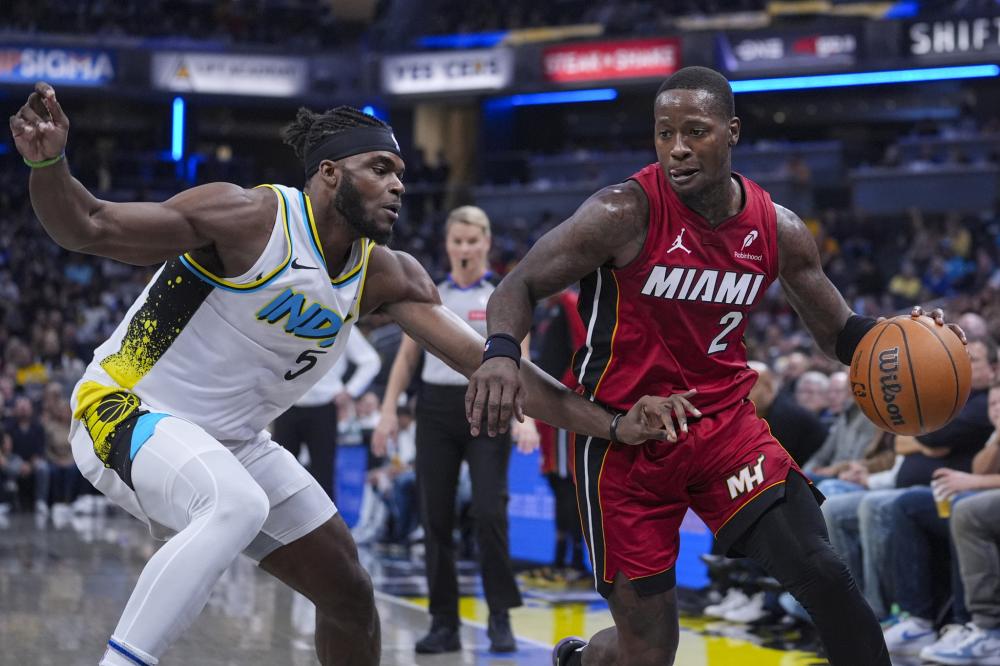 在接受采访 在接受采访